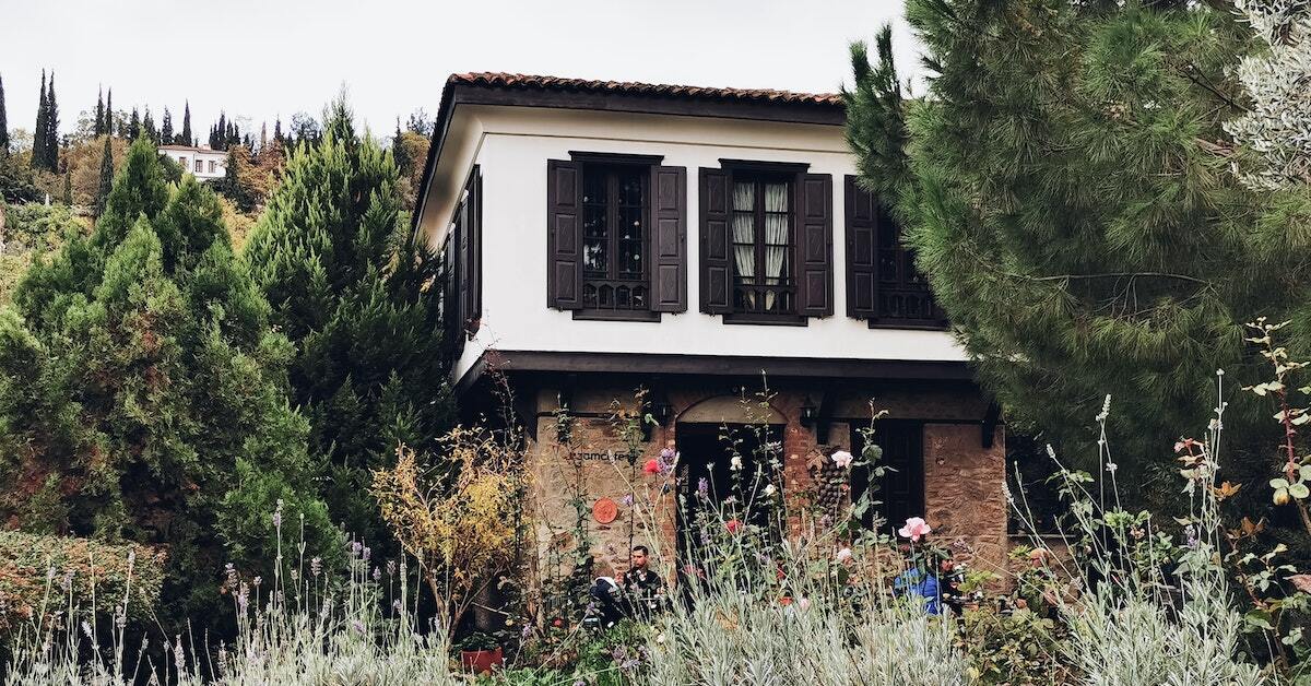 Property Caveats Property Caveats | Justice Family Lawyers